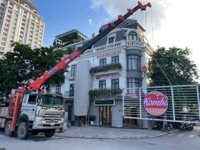 cẩu biển quảng cáo