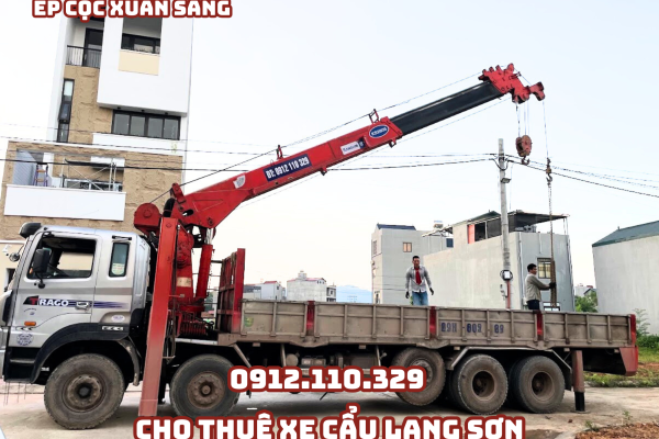 cẩu hạ máy móc