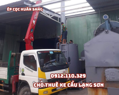 xe cẩu tự hành 5 tấn