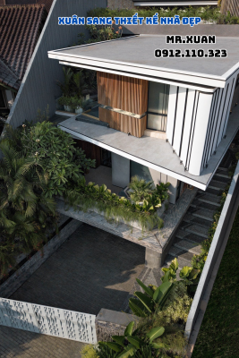 GÓC NHÌN TỪ TRÊN XUỐNG