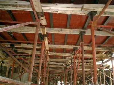 CHO THUÊ CỐP PHA GỖ