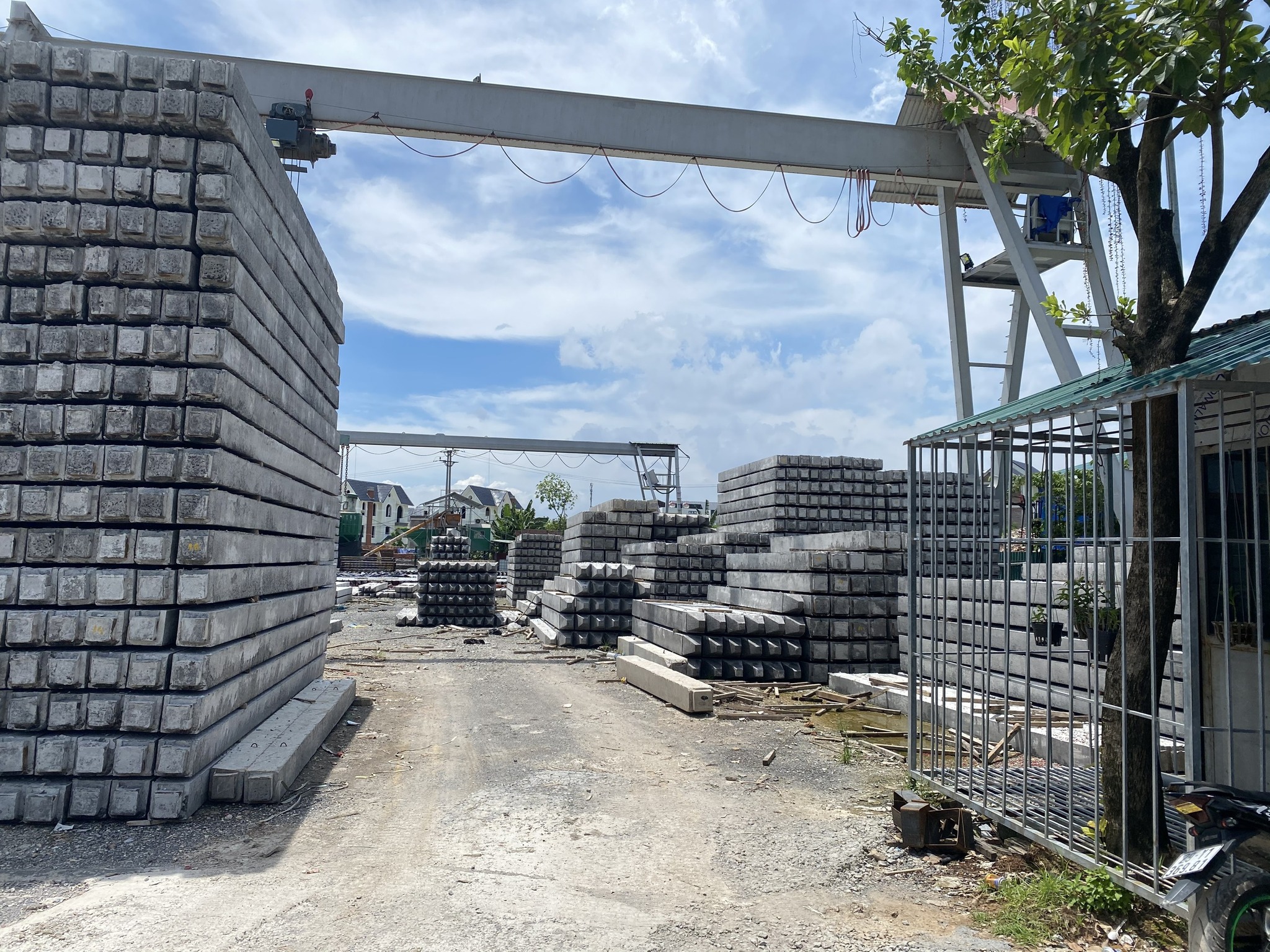 ÉP CỌC BÊ TÔNG 300x300 TẠI HUYỆN BẮC SƠN, THÀNH PHỐ LẠNG SƠN